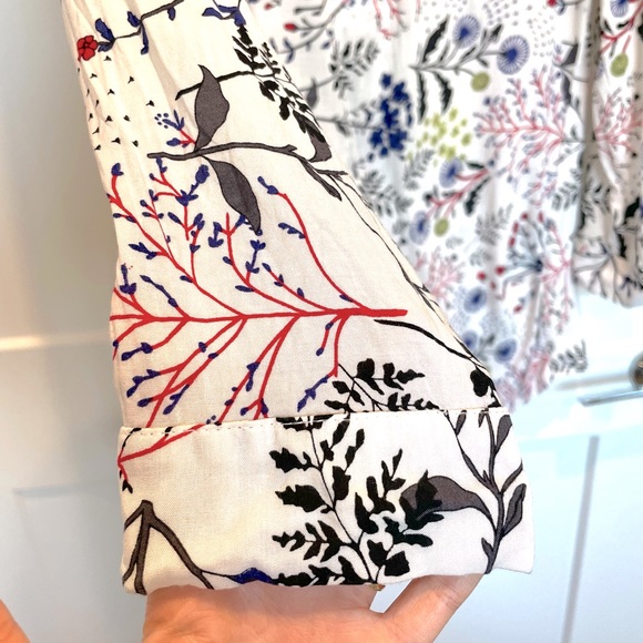 Long floral button collar blouse - Picture 3 of 4